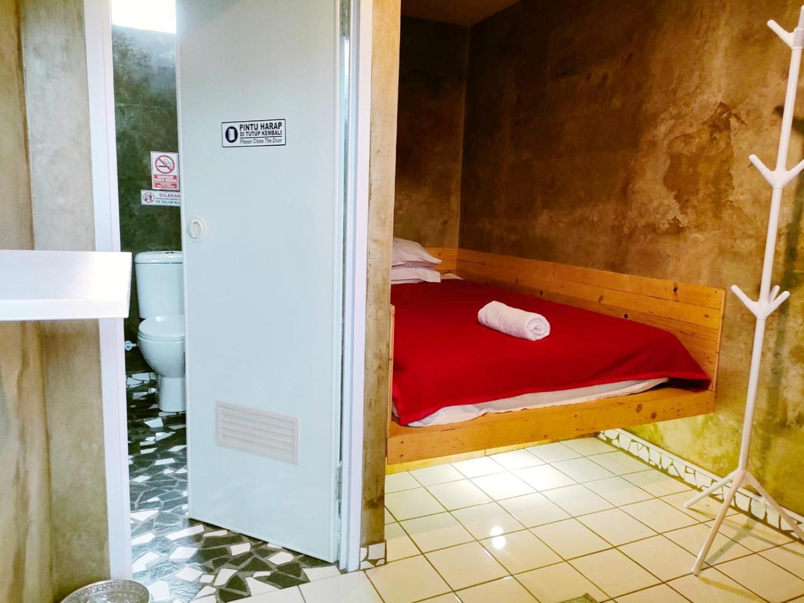 Jeng Tini Guest House Bogor Eksteriør bilde