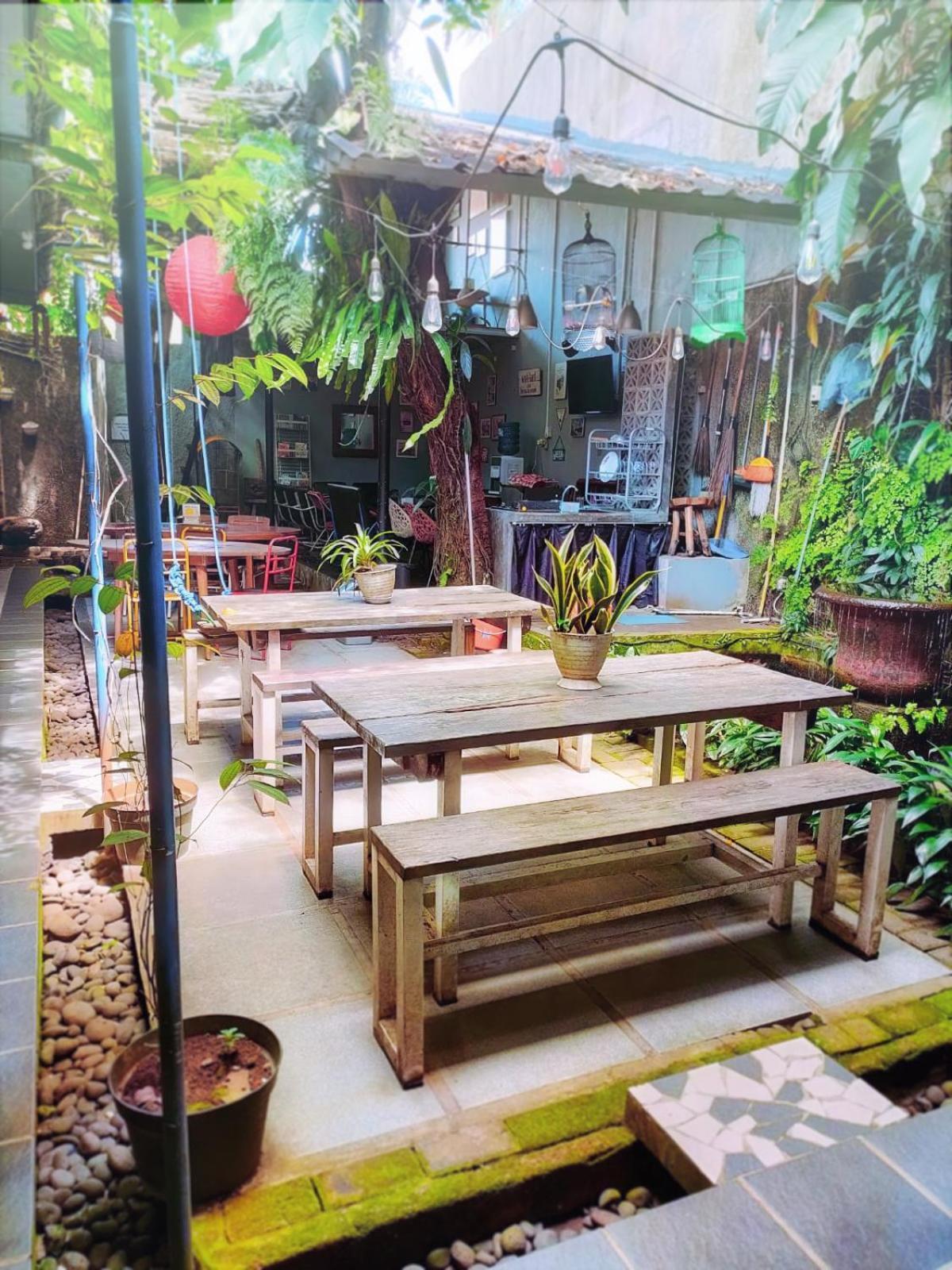 Jeng Tini Guest House Bogor Eksteriør bilde