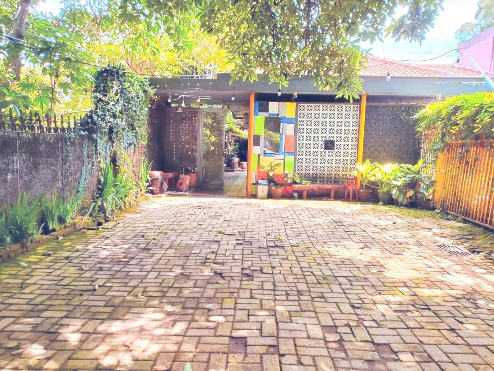 Jeng Tini Guest House Bogor Eksteriør bilde