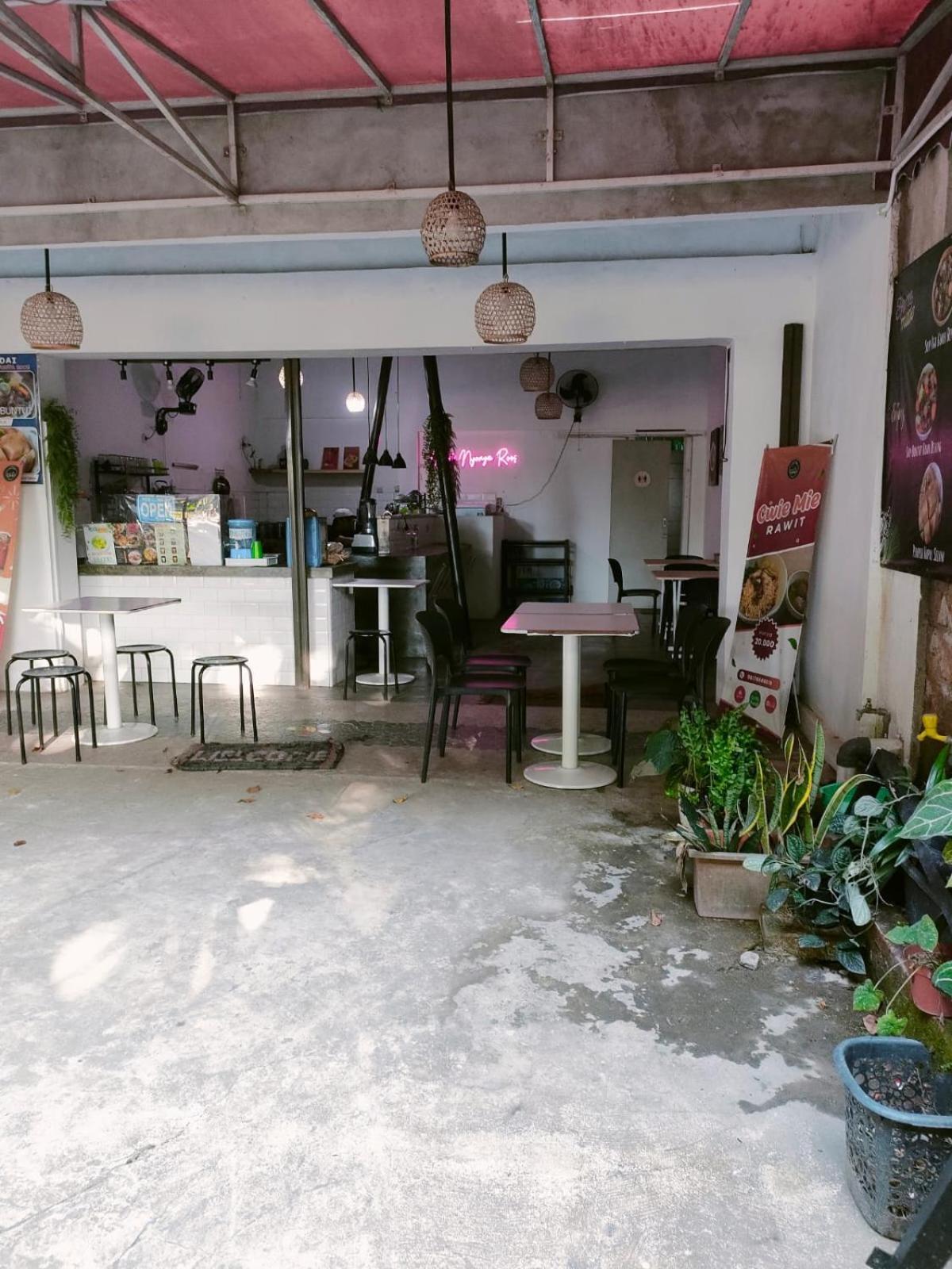 Jeng Tini Guest House Bogor Eksteriør bilde