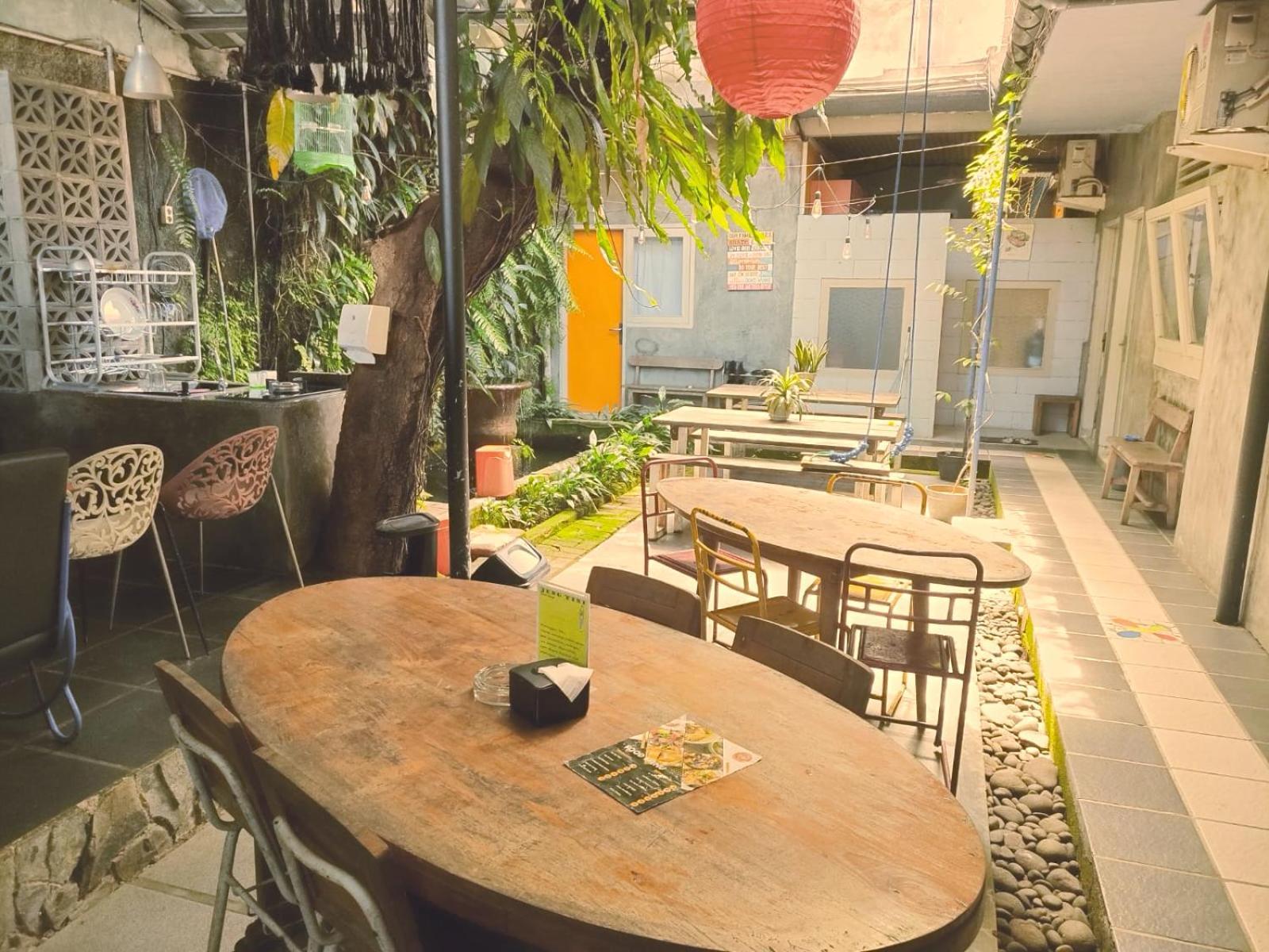 Jeng Tini Guest House Bogor Eksteriør bilde