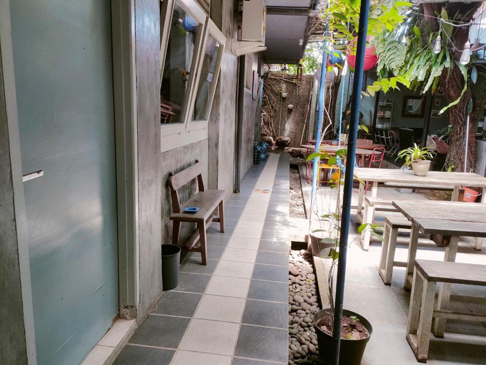 Jeng Tini Guest House Bogor Eksteriør bilde