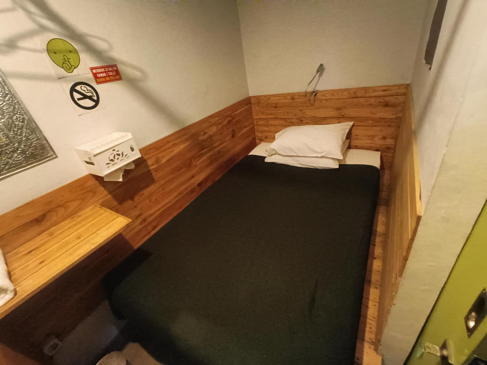 Jeng Tini Guest House Bogor Eksteriør bilde